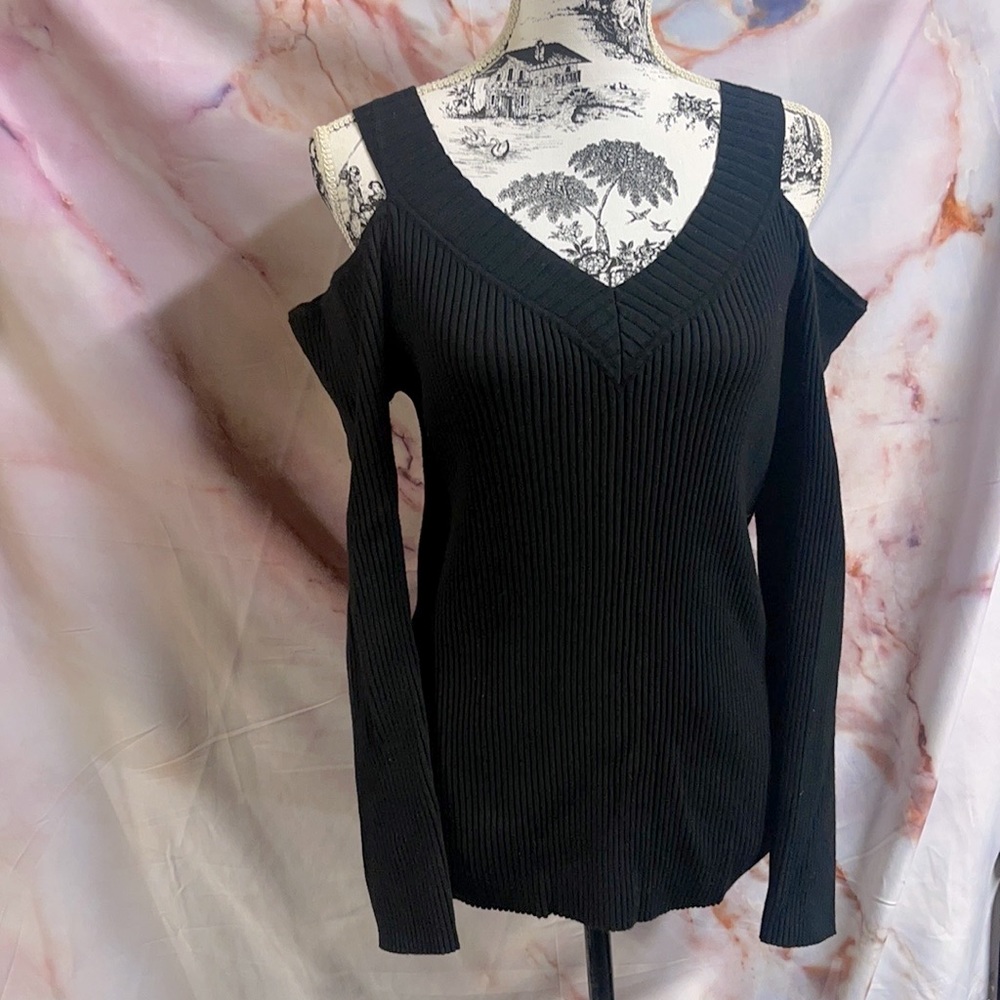 INC ribbed v neck top